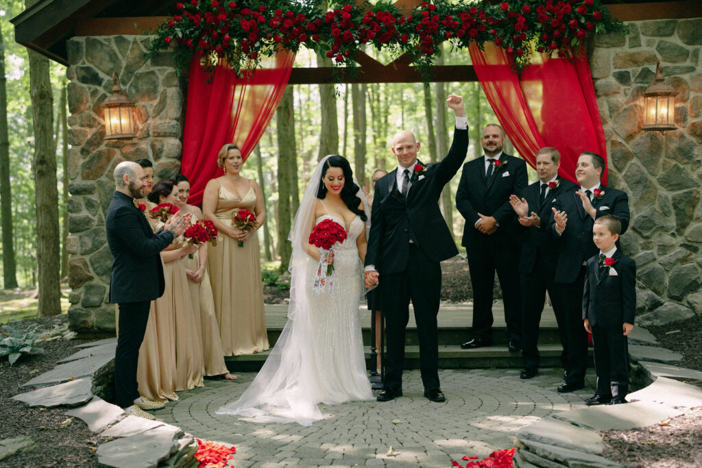 Bride and groom recess up Woodsgate ceremony aisle